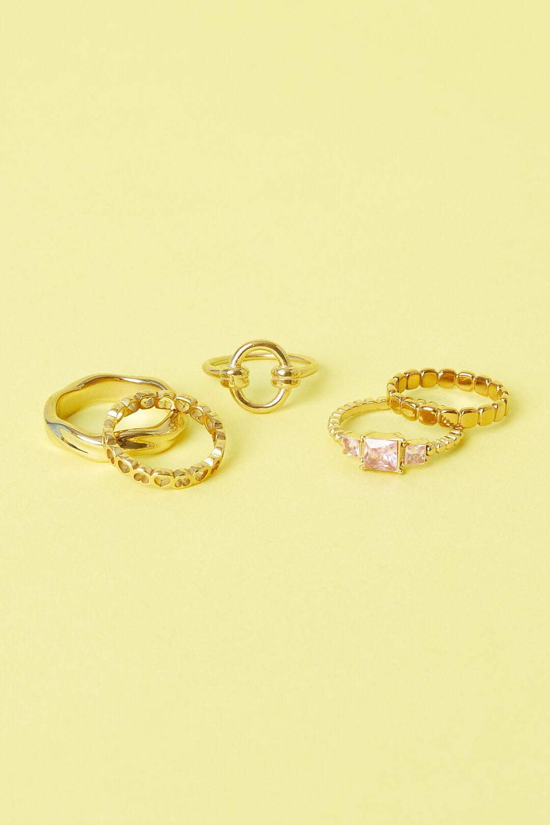 Minimalistische ring met cirkel