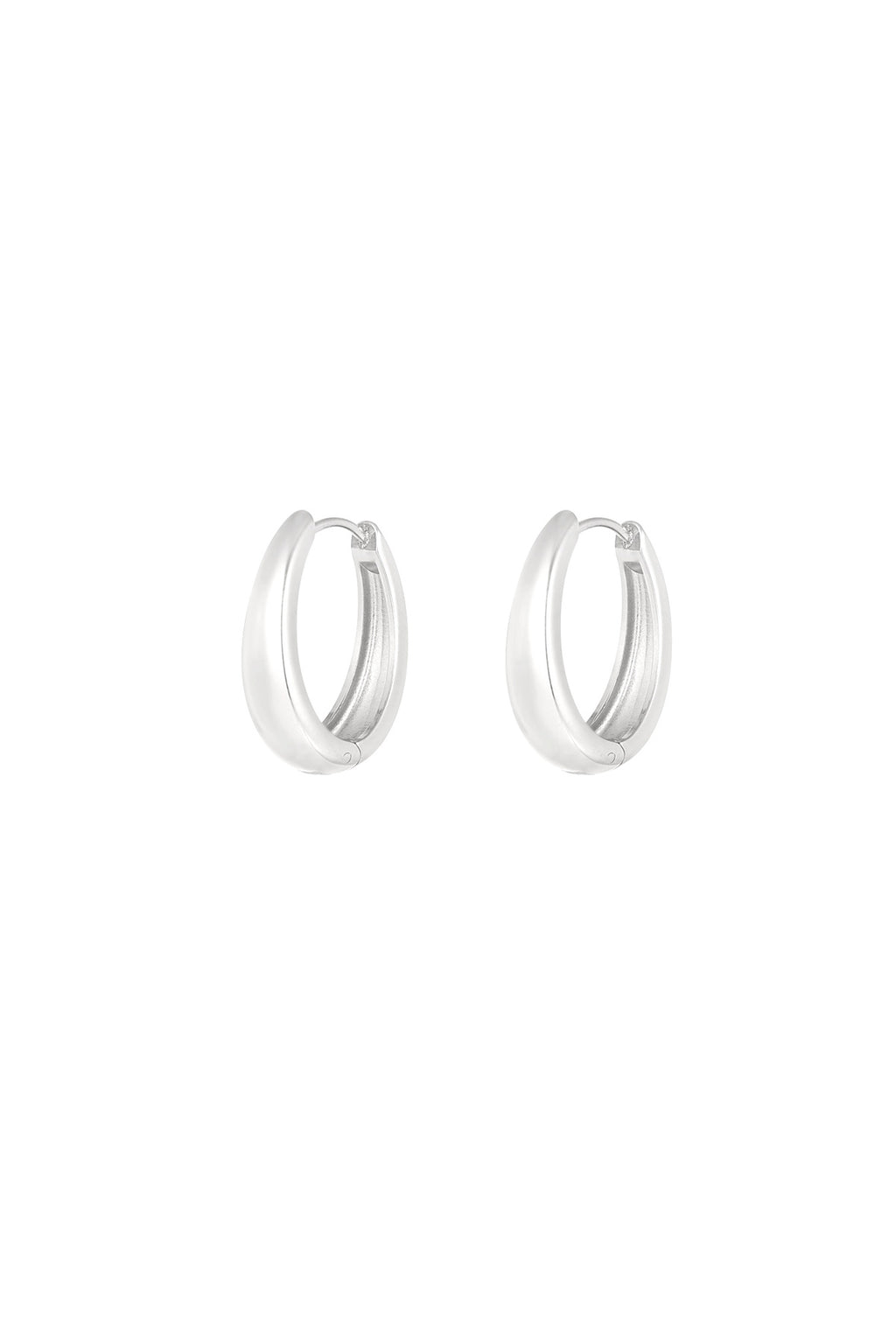 classy hoop oorbellen